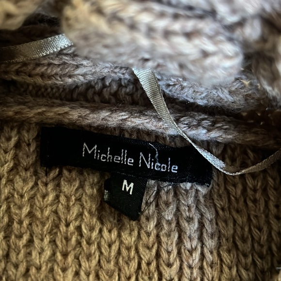 EUC Michelle Nicole Long Beige Sweater - Picture 3 of 3